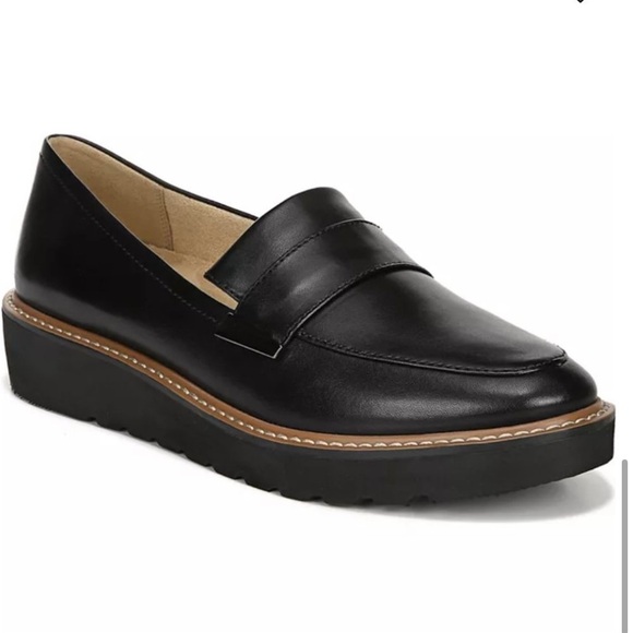 Naturalizer Adiline Black Leather Loafers - Picture 2 of 5